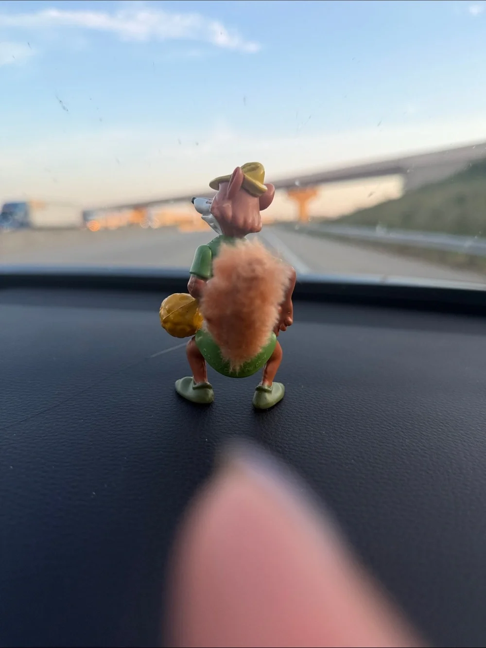 Disney's Animated Robin Hood With Loot Bag Toy Figure